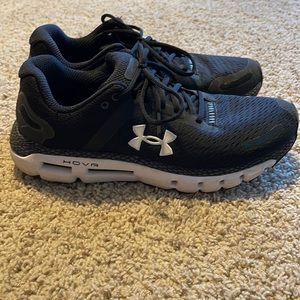Under Armour Infinite HOVR Size 11